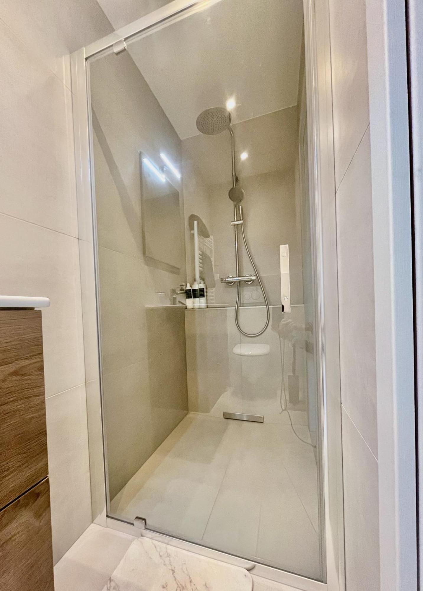 Le Doux Venir Apartment Douvaine Luaran gambar